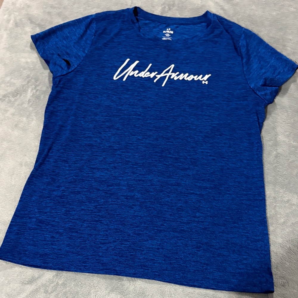 Under Armour Women's Heathered Blue Tee